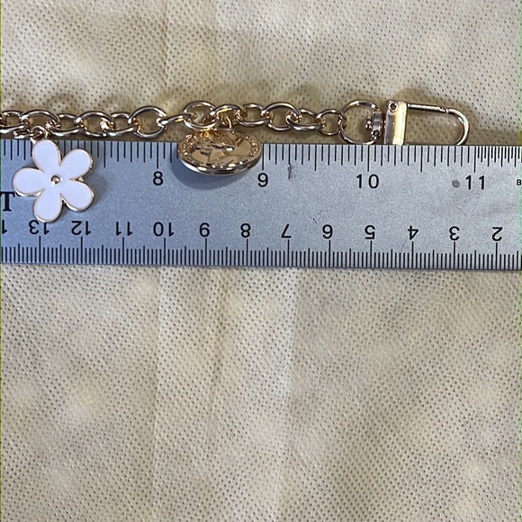 Hanging Bag Charm Accessory with slide bucket Connectors on each end. - Picture 10 of 10